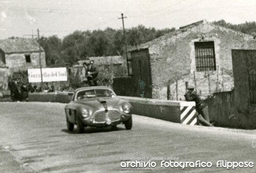 Giro-automobilisrico-di-Sicilia-1955-Botteghelle-bivio-Padura